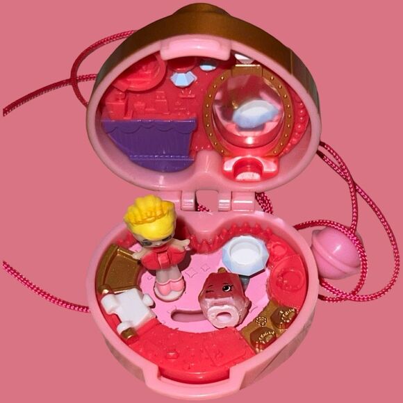 Set of 9 Moose Toys Shopkins Lil Secrets- Necklace Lockets - Picture 4 of 11